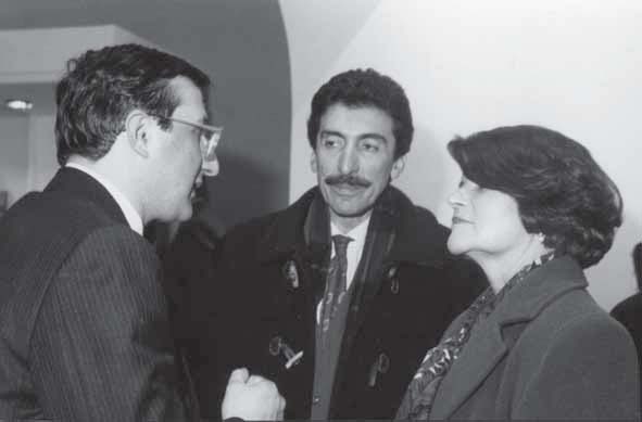 25 Roma 1993, Accademia di Romania, Personale di Guadagnuolo Luoghi del Tempo, con luigi Amendola e Federica Di Castro.jpg